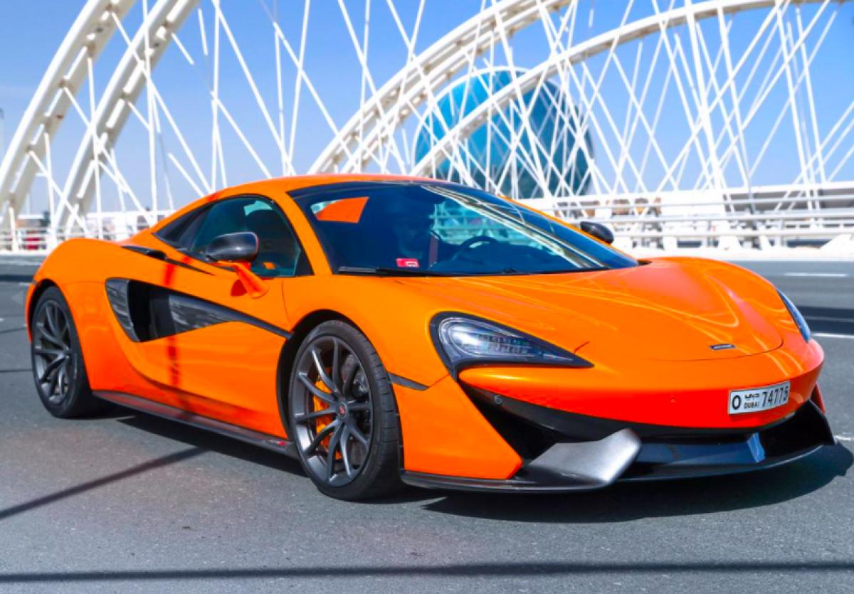Leteszteltük a McLaren 570S Spider-t